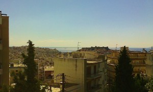 Utsikt från takterassen ..